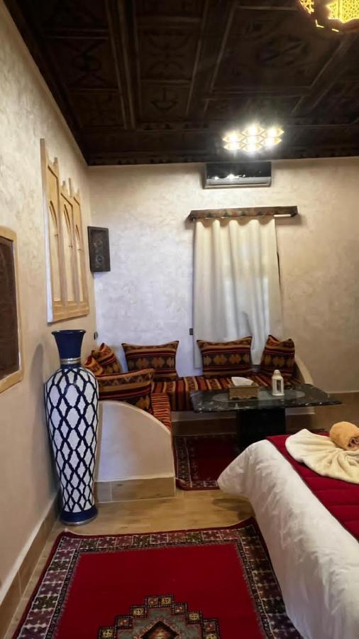 Hotel Cafe Du Sud Мерцуга Екстериор снимка
