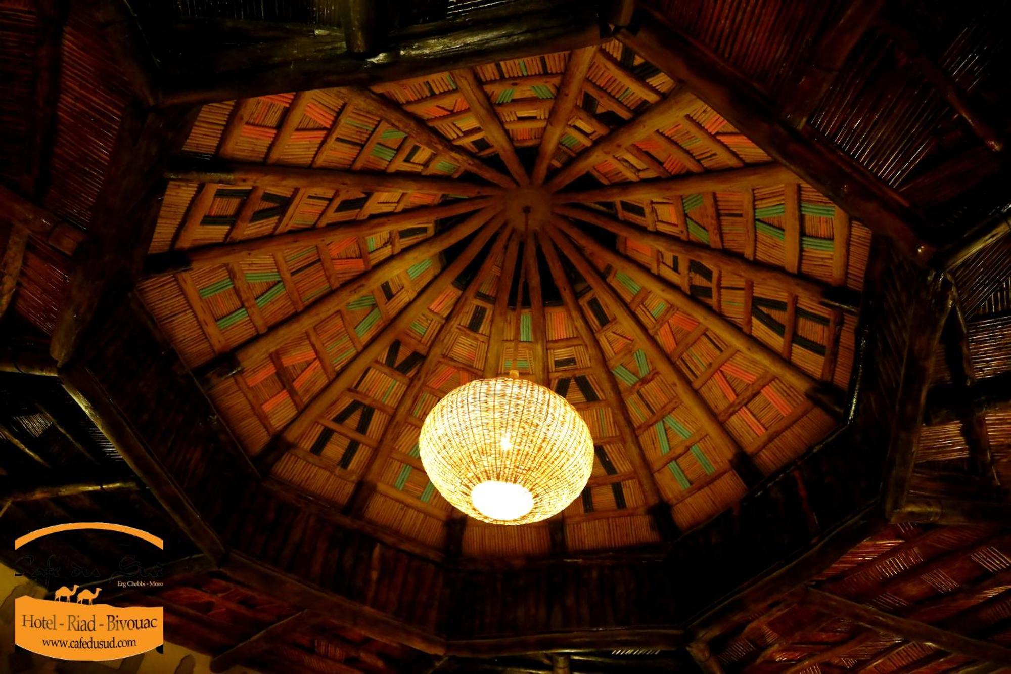 Hotel Cafe Du Sud Мерцуга Екстериор снимка